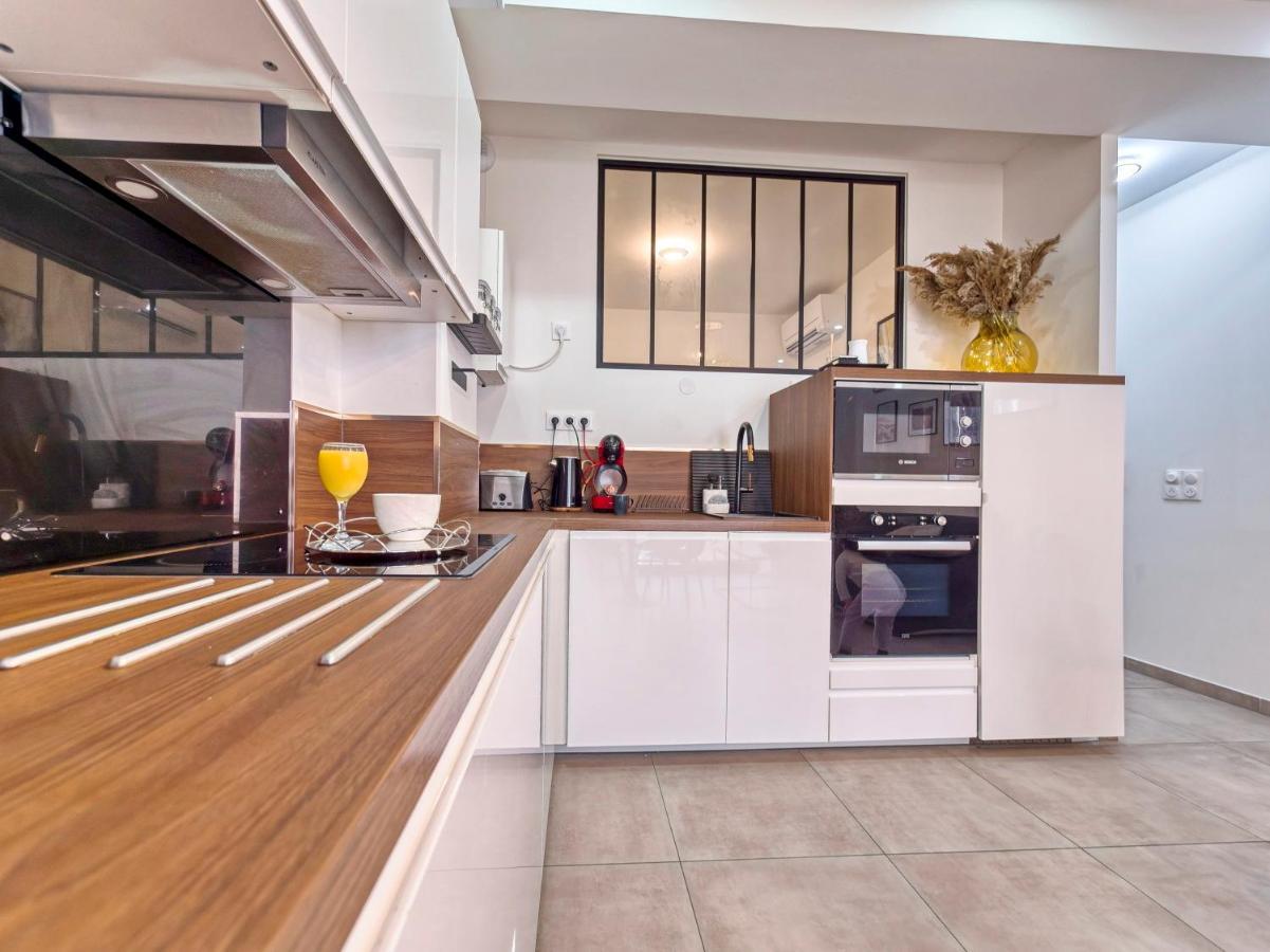 City Vibes, Indoor Parking, Breakfast & Air Conditioning Ница Екстериор снимка